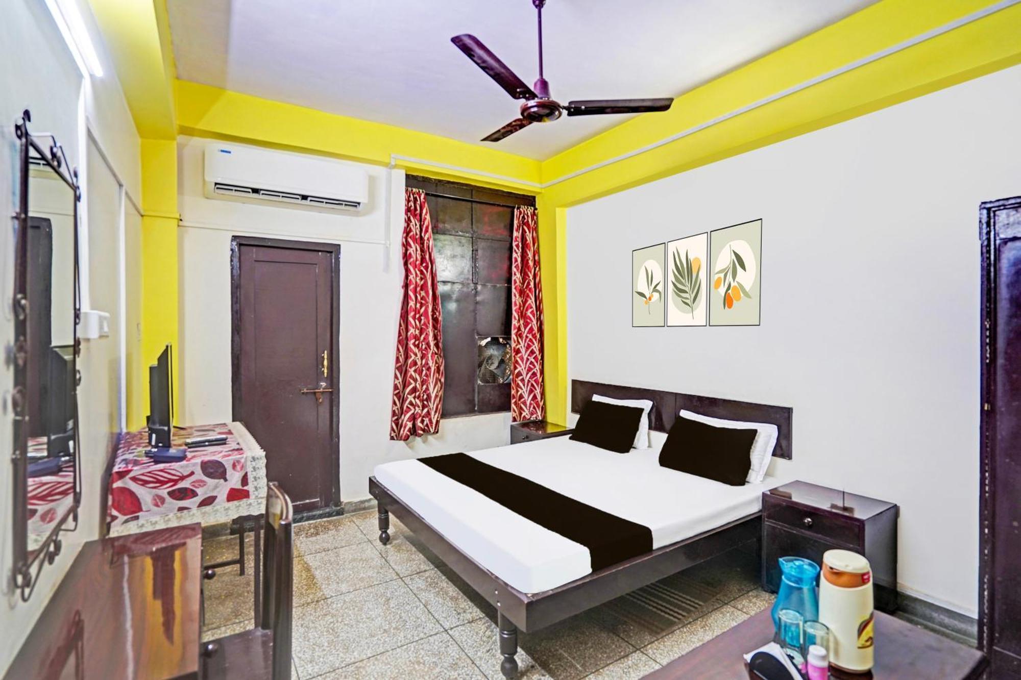 Hotel O Raj Mahal Kānpur Eksteriør bilde